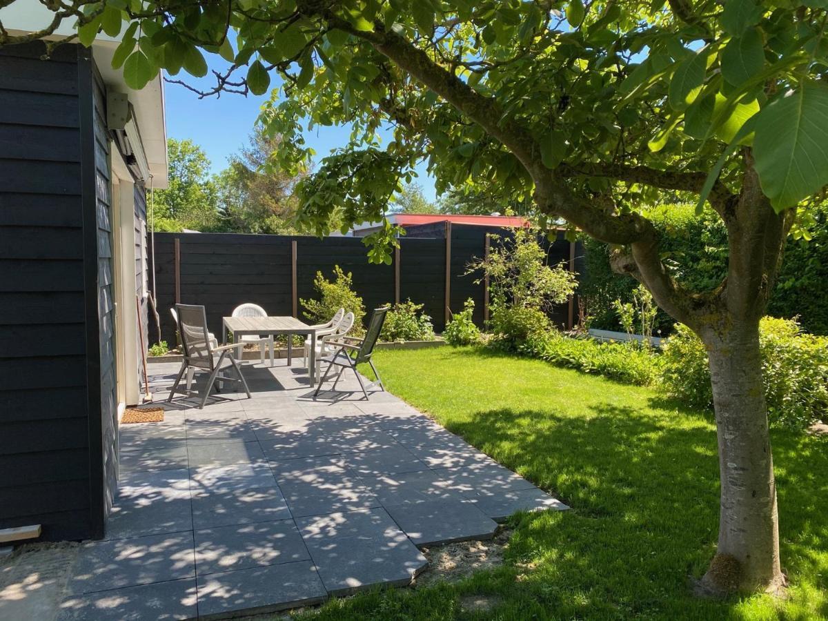ブライニッセHouse In A Quiet Location In Zeeland 2アパートメント エクステリア 写真
